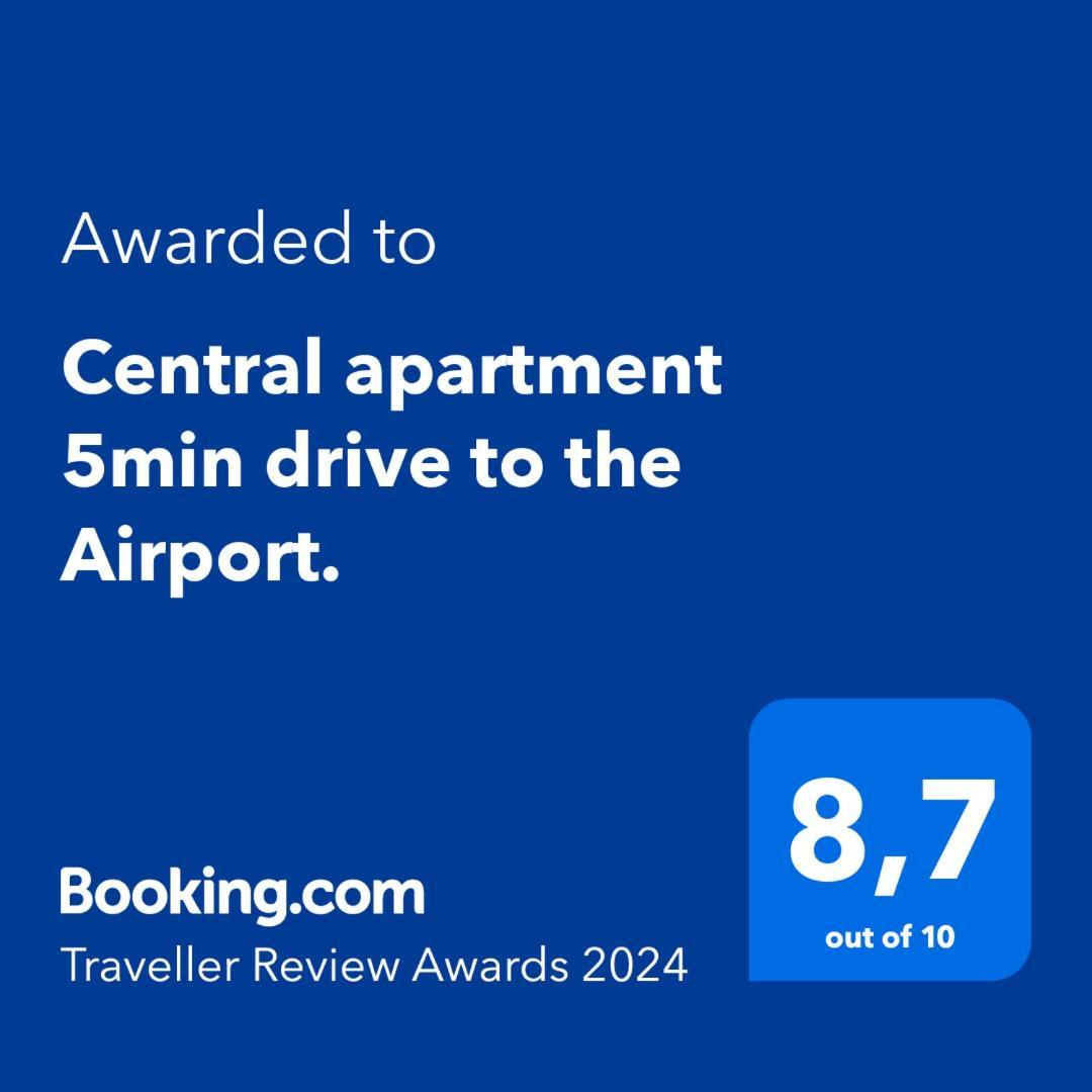 Central Apartment 5Min Drive To The Airport. Стокгольм Экстерьер фото